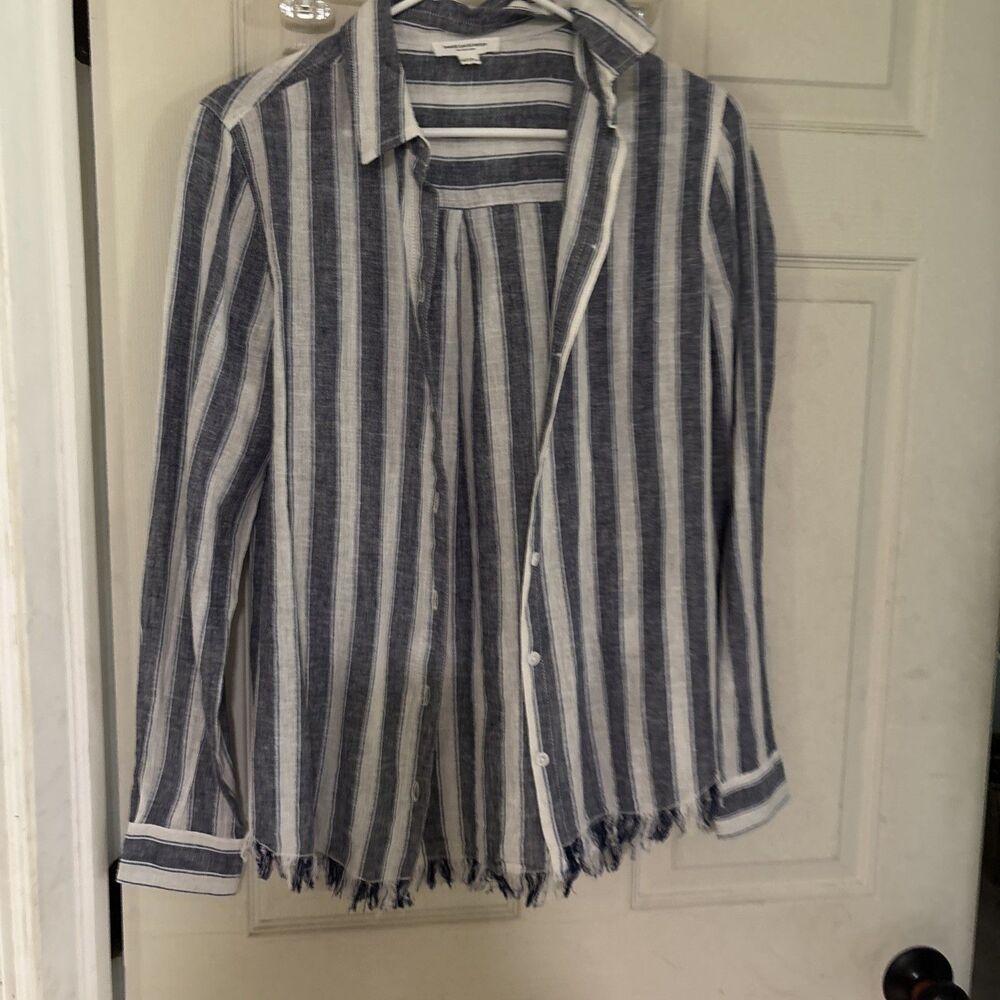 Beach Lunch Lounge  Button Up Linen Stripe Blue And White Size Small